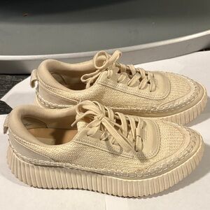 Dolce Vita Cream Sneakers